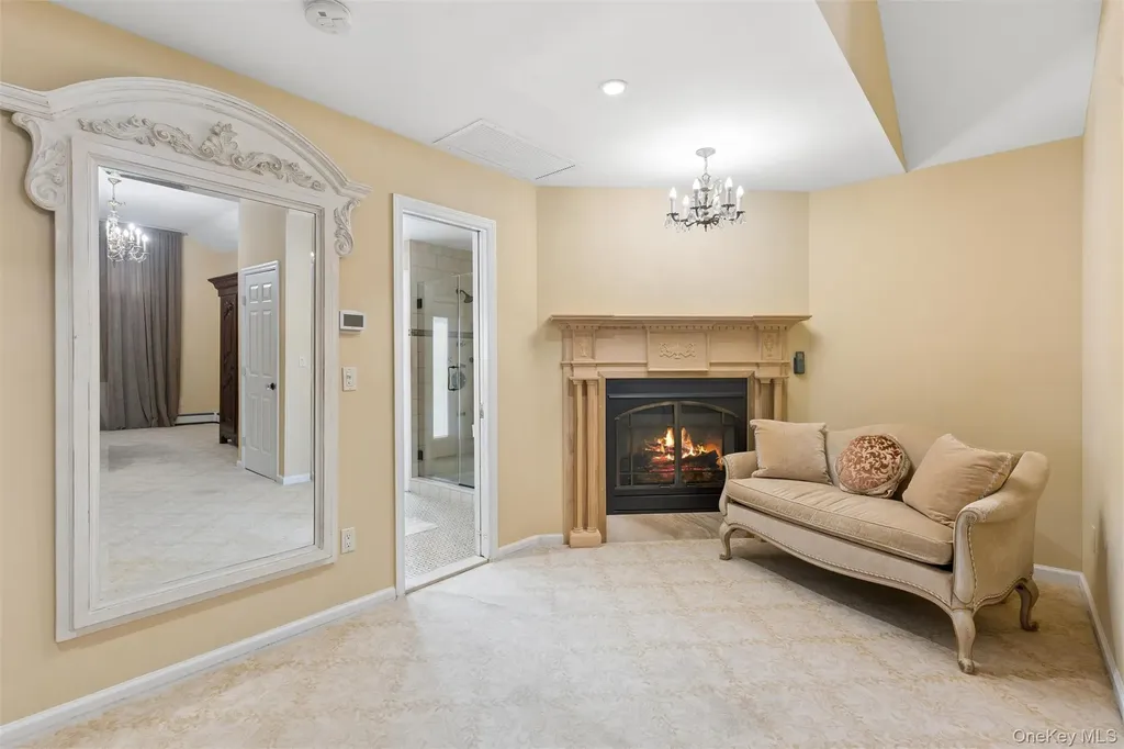 2064 Oliver Way Merrick NY 11566