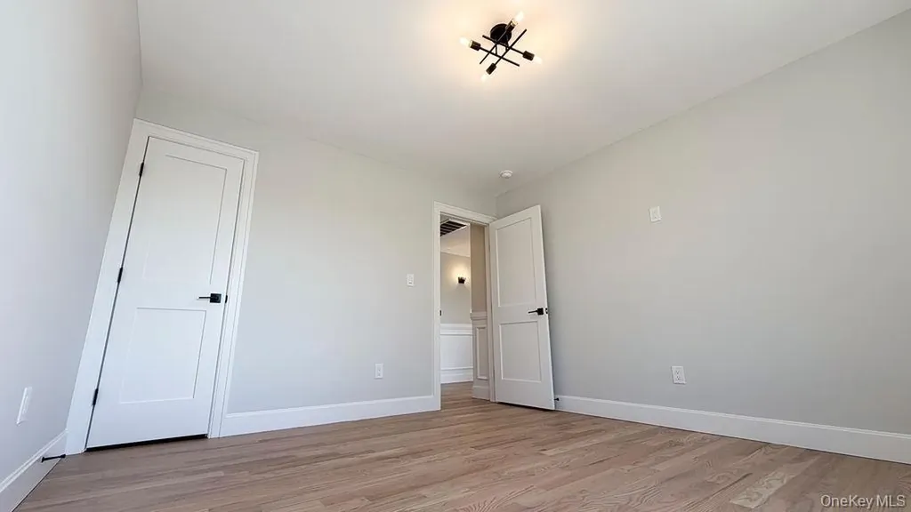 3421 Hawthorne Drive N Wantagh NY 11793