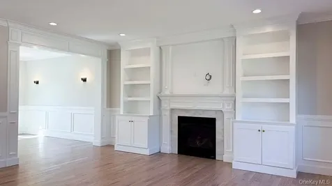 3421 Hawthorne Drive N Wantagh NY 11793