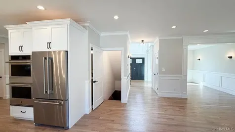 3421 Hawthorne Drive N Wantagh NY 11793