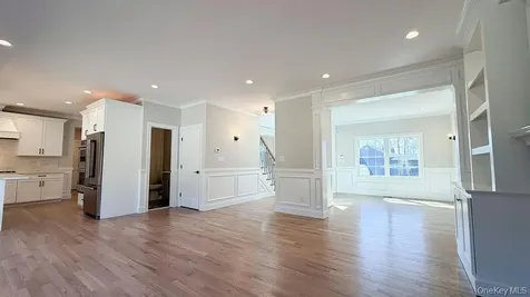 3421 Hawthorne Drive N Wantagh NY 11793
