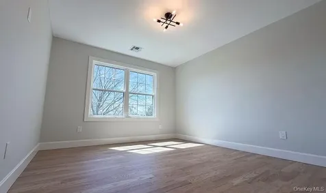 3421 Hawthorne Drive N Wantagh NY 11793