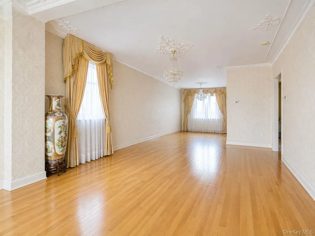 10201 62nd Road Forest Hills NY 11375