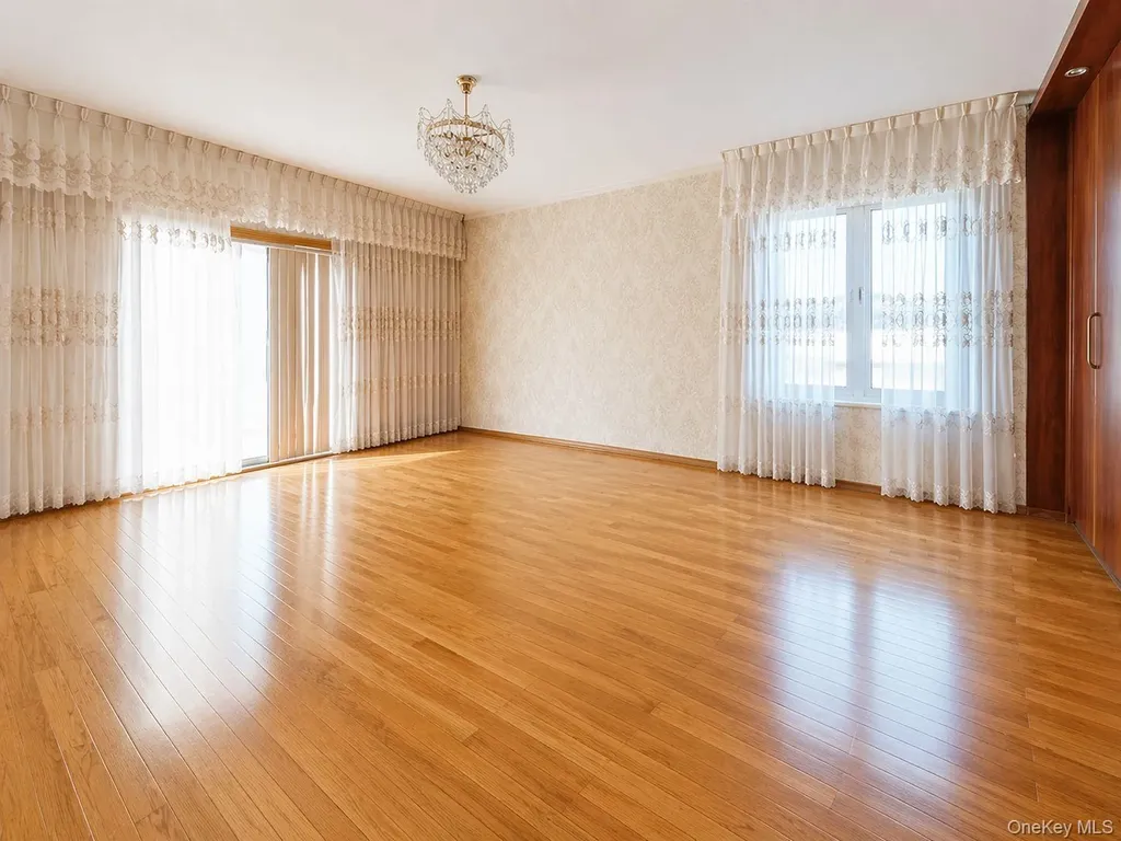 10201 62nd Road Forest Hills NY 11375