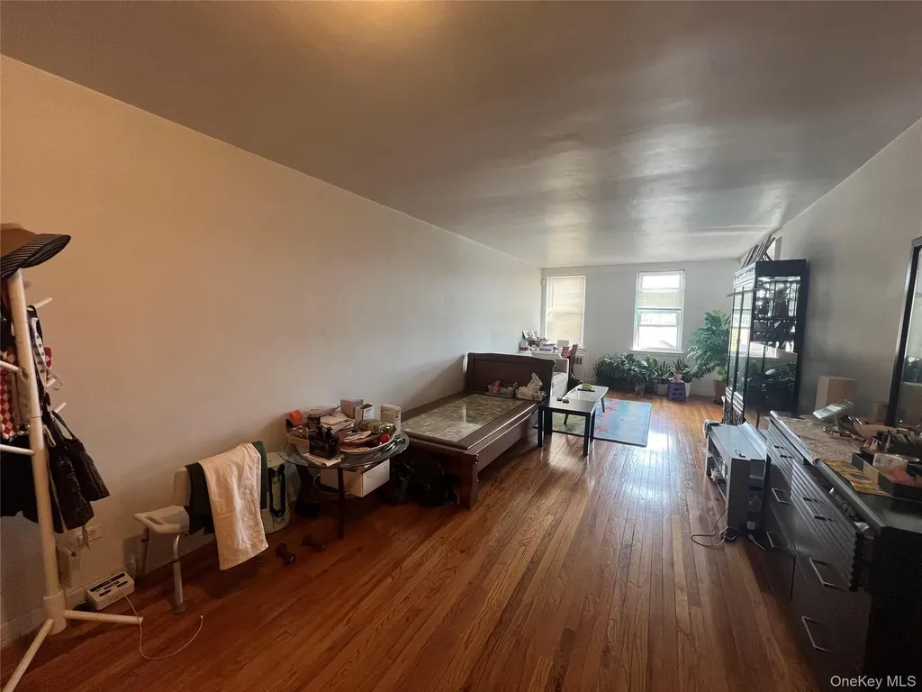 3011 Parsons Boulevard Flushing NY 11354