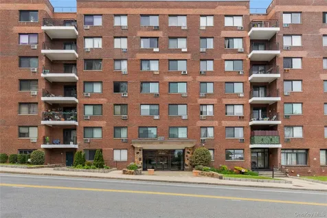 25 Lake Street White Plains NY 10604