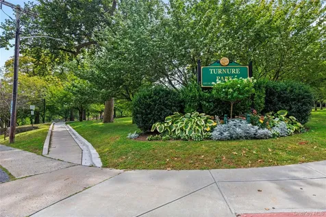 25 Lake Street White Plains NY 10604