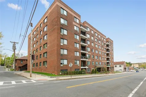 25 Lake Street White Plains NY 10604