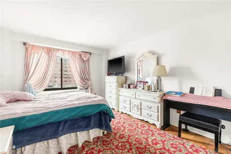 25 Lake Street White Plains NY 10604