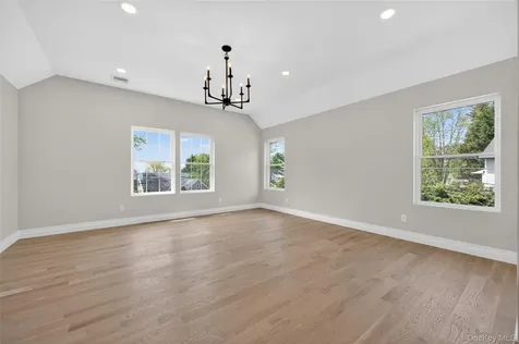 15 Ridge Drive Port Washington NY 11050