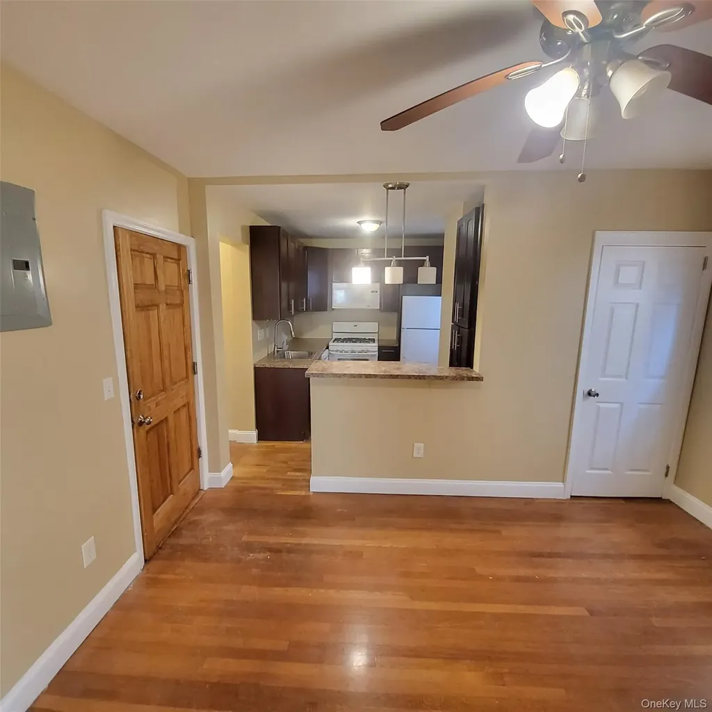 607 S 5th Avenue Mount Vernon NY 10550
