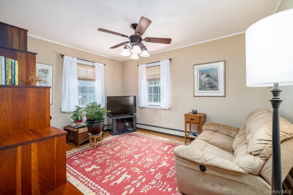 68 Broadway Malverne NY 11565