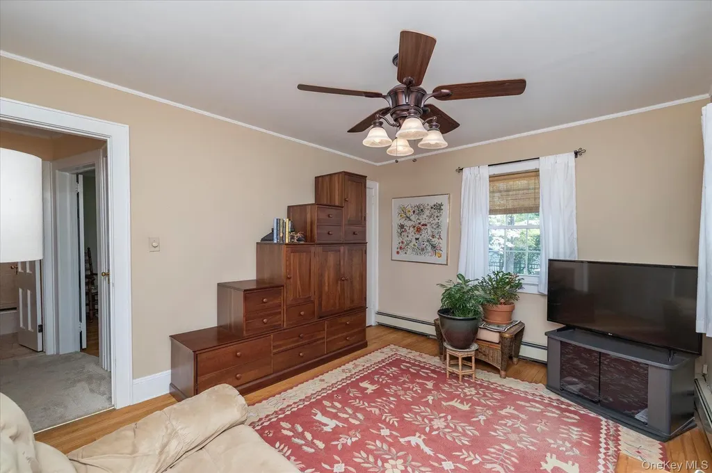 68 Broadway Malverne NY 11565