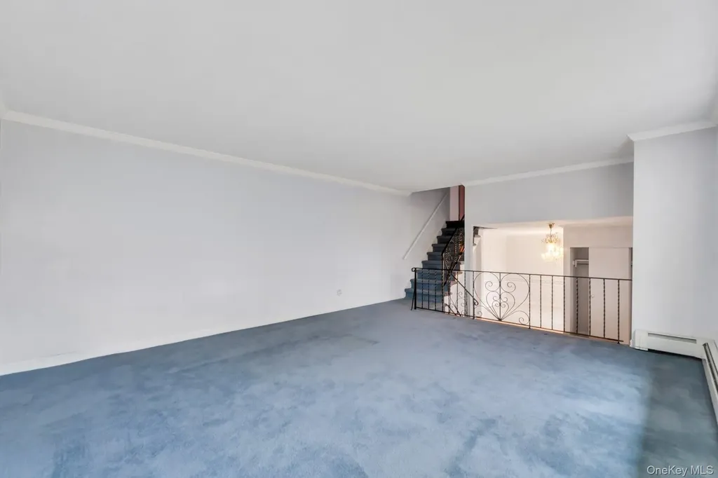 171 Nathan Drive Bohemia NY 11716