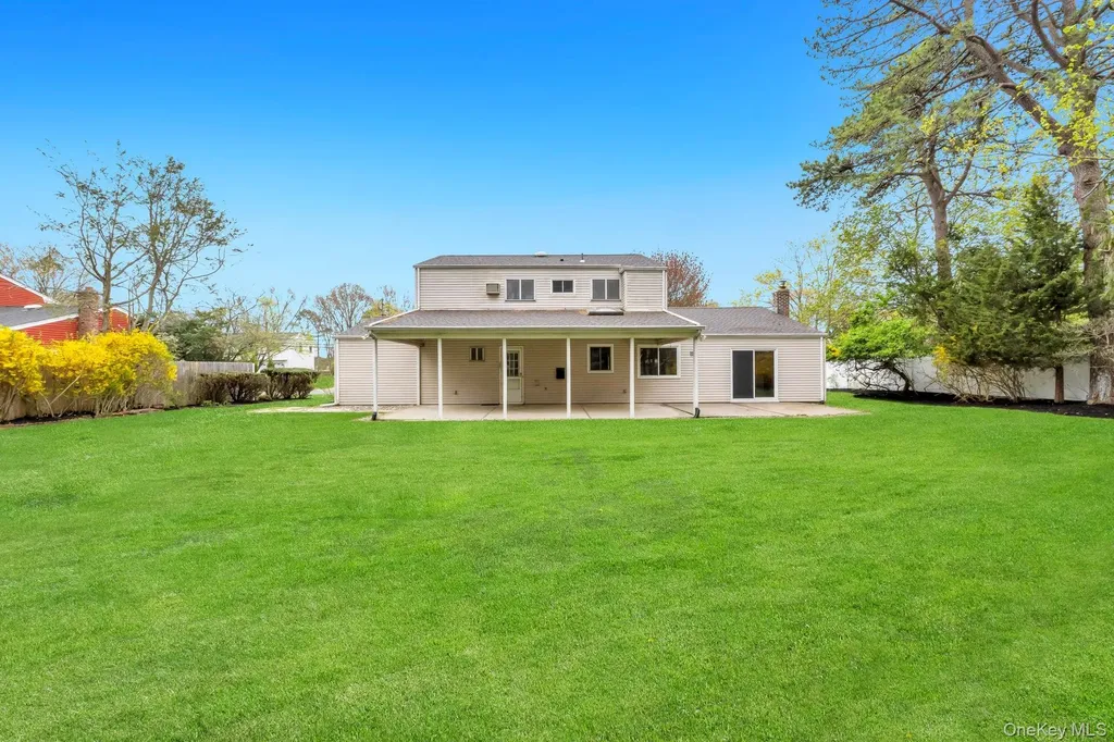 171 Nathan Drive Bohemia NY 11716