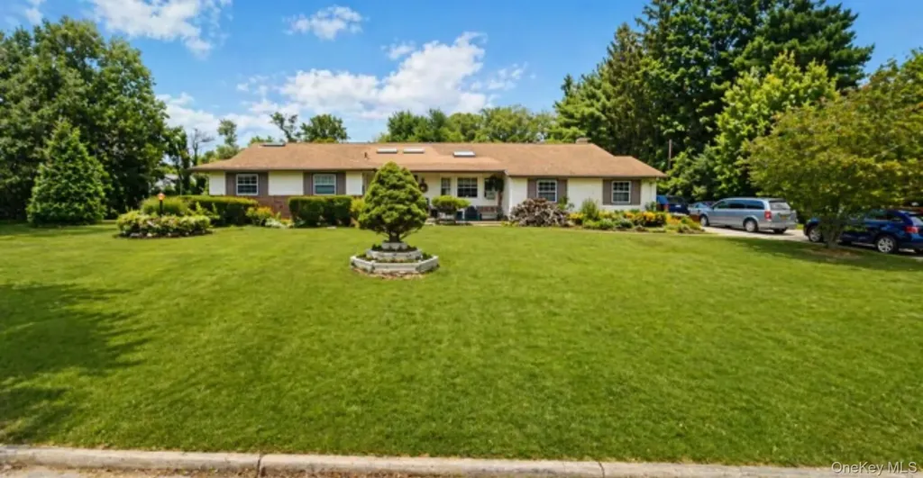 25 Northgate Drive Syosset NY 11791