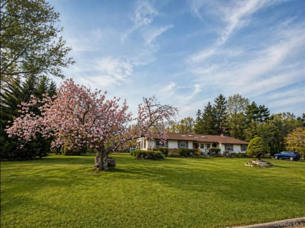 25 Northgate Drive Syosset NY 11791