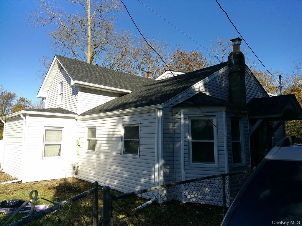 145 Conklin Avenue Patchogue NY 11772
