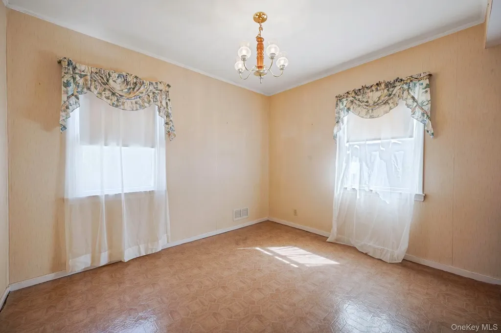 216 Doris Avenue North Bellmore NY 11710