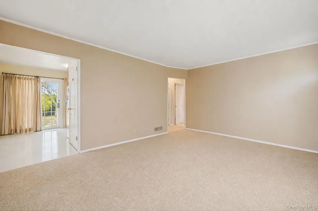 216 Doris Avenue North Bellmore NY 11710