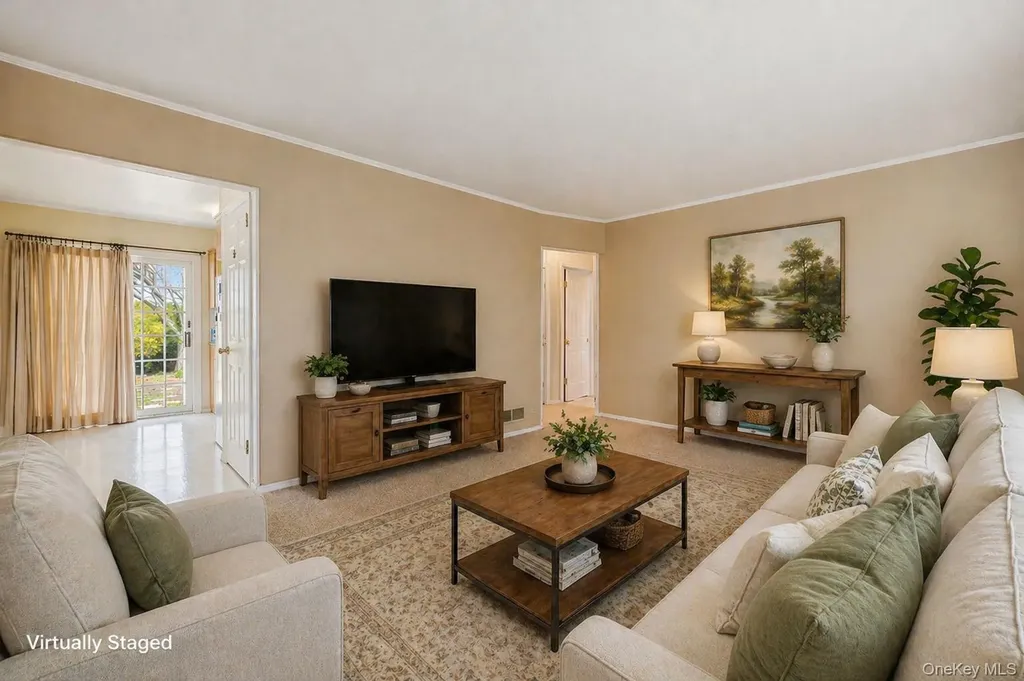 216 Doris Avenue North Bellmore NY 11710