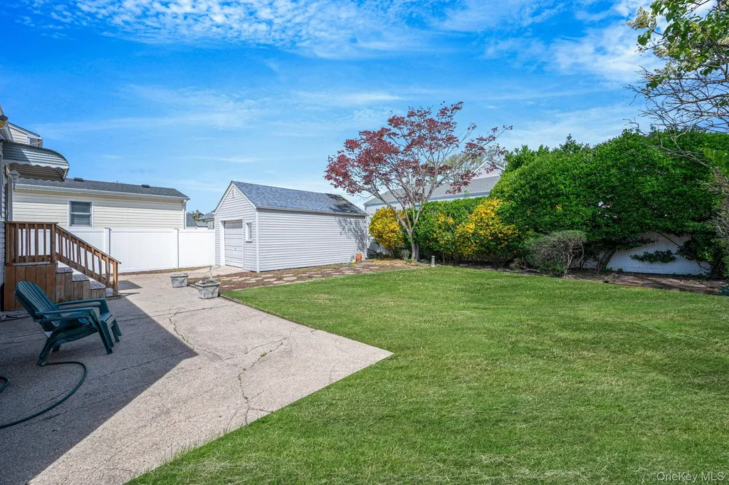 216 Doris Avenue North Bellmore NY 11710