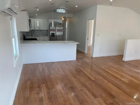 14415 226th Street Laurelton NY 11413