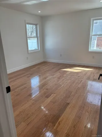 14415 226th Street Laurelton NY 11413