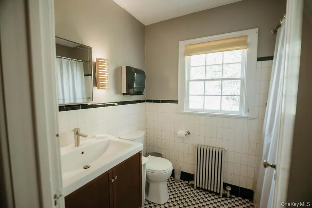3927 Main Street Stone Ridge NY 12484