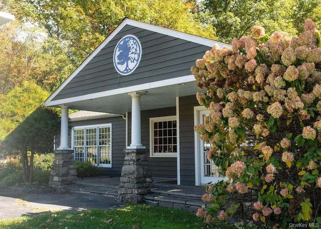 3927 Main Street Stone Ridge NY 12484