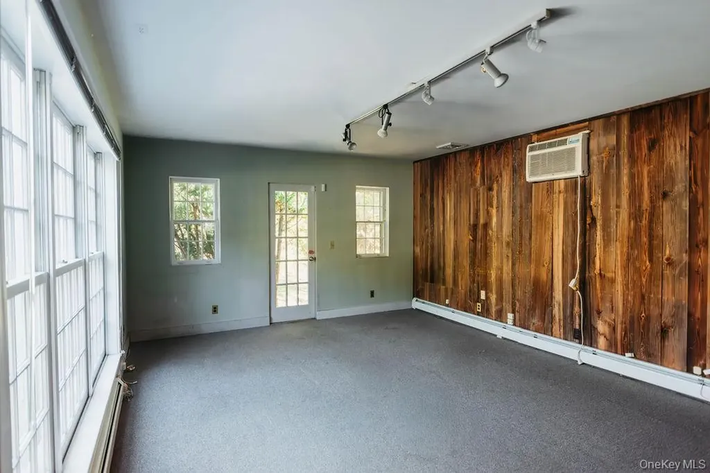 3927 Main Street Stone Ridge NY 12484