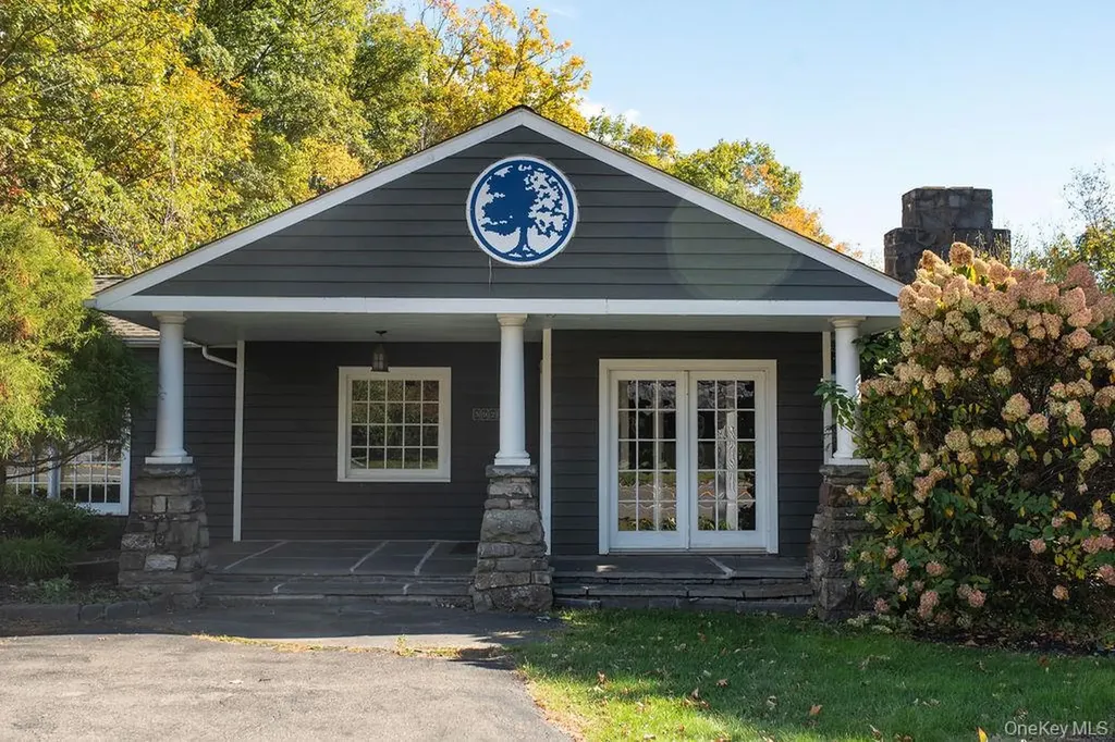 3927 Main Street Stone Ridge NY 12484
