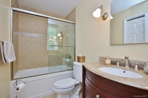 74 Hungerford Road Briarcliff Manor NY 10510