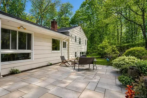74 Hungerford Road Briarcliff Manor NY 10510
