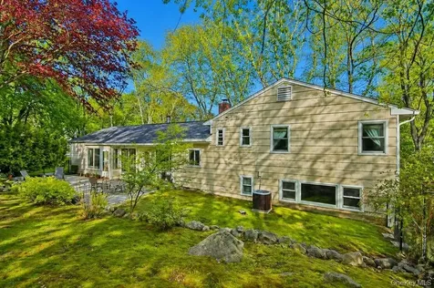 74 Hungerford Road Briarcliff Manor NY 10510