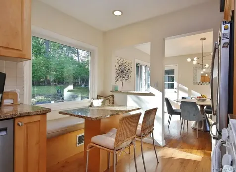 74 Hungerford Road Briarcliff Manor NY 10510