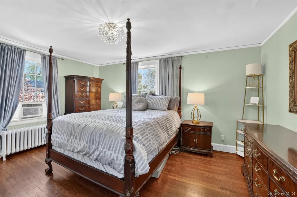 187 Longview Avenue White Plains NY 10605