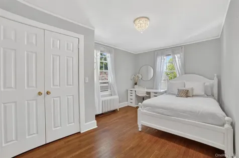187 Longview Avenue White Plains NY 10605