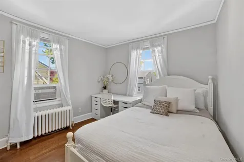 187 Longview Avenue White Plains NY 10605