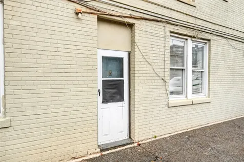 759 E 221st Street Bronx NY 10467