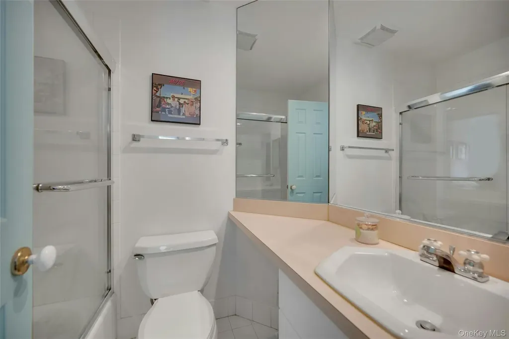 1102 Pondside Drive White Plains NY 10607