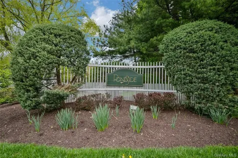 1102 Pondside Drive White Plains NY 10607