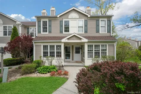 1102 Pondside Drive White Plains NY 10607