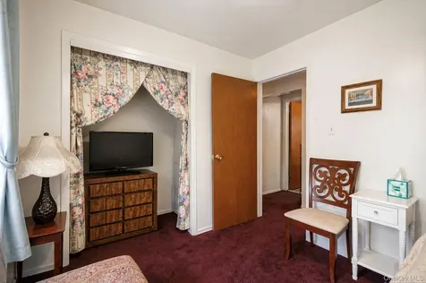 1010 Bay 25th Street Far Rockaway NY 11691