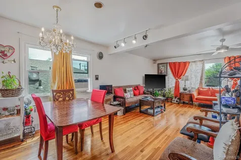 1010 Bay 25th Street Far Rockaway NY 11691