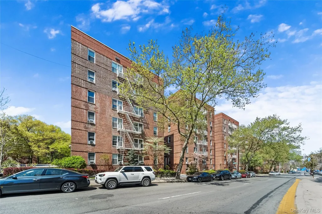 501 Riverdale Yonkers NY 10705