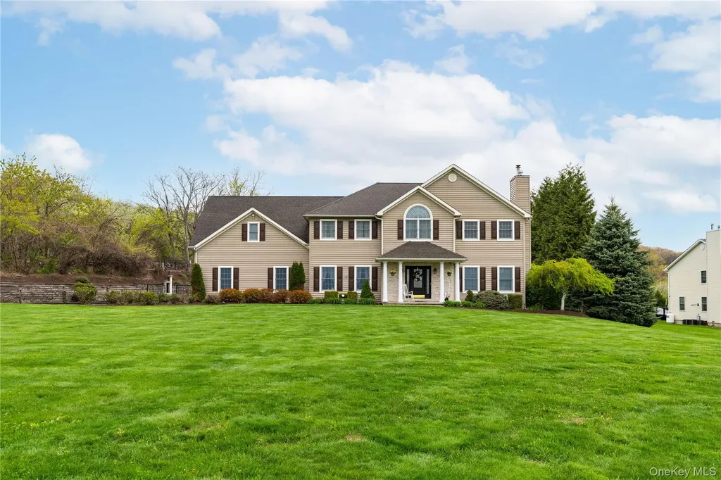 60 Idlewild Road Marlboro NY 12542
