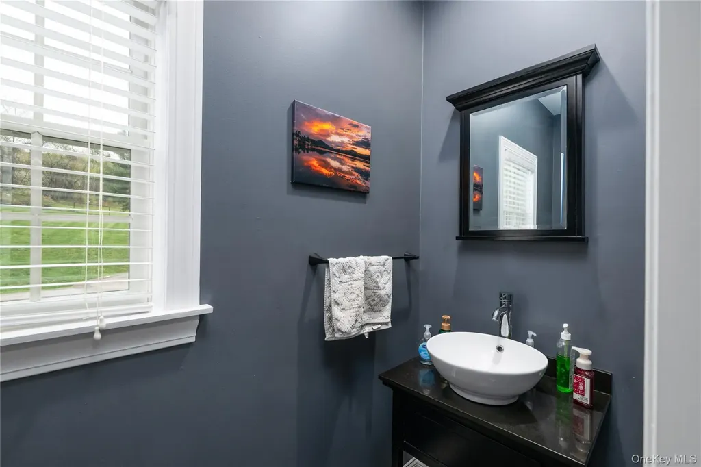 60 Idlewild Road Marlboro NY 12542