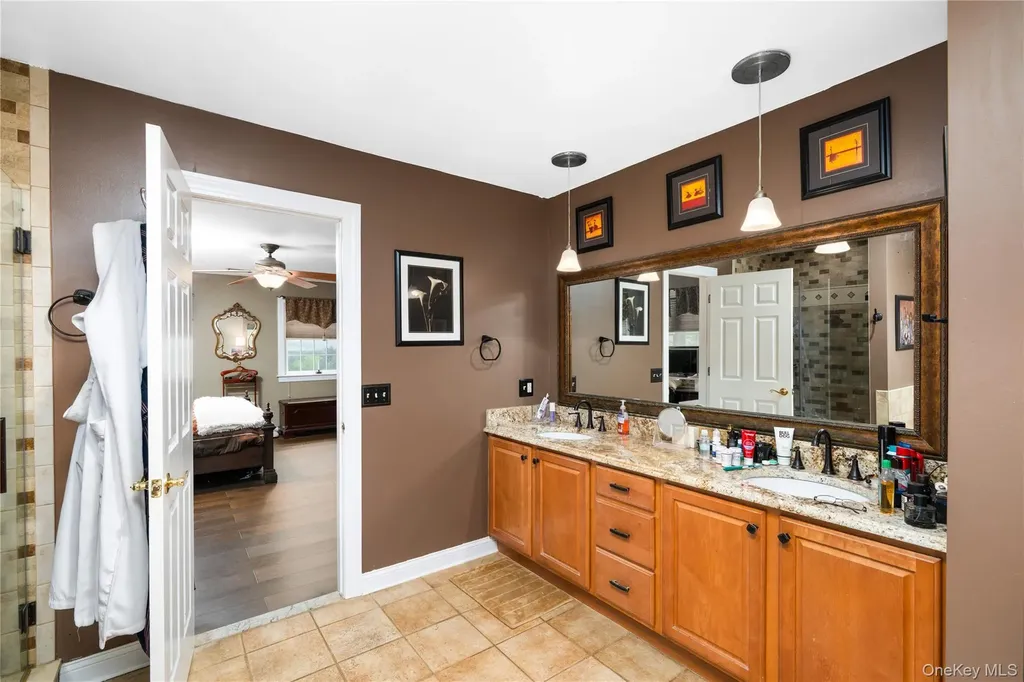 60 Idlewild Road Marlboro NY 12542