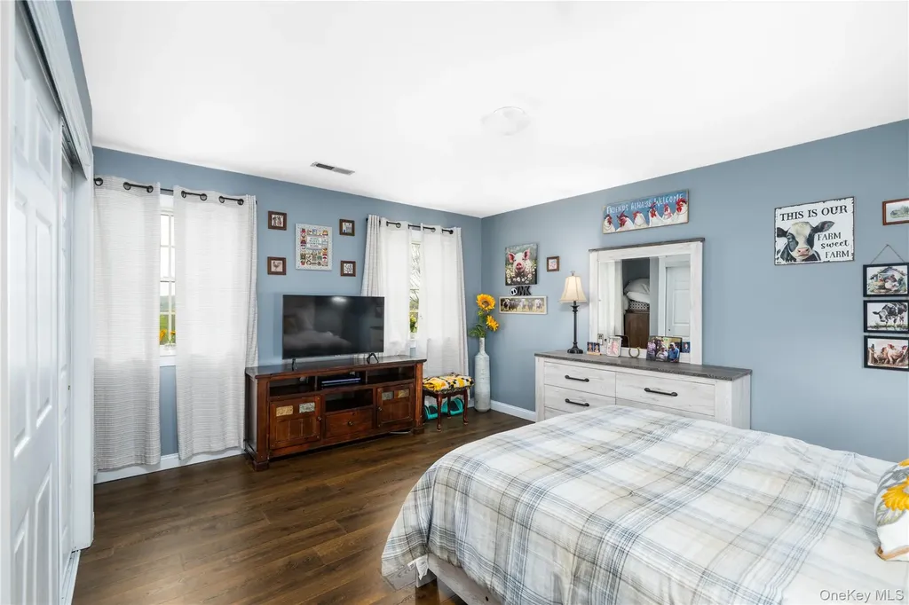 60 Idlewild Road Marlboro NY 12542